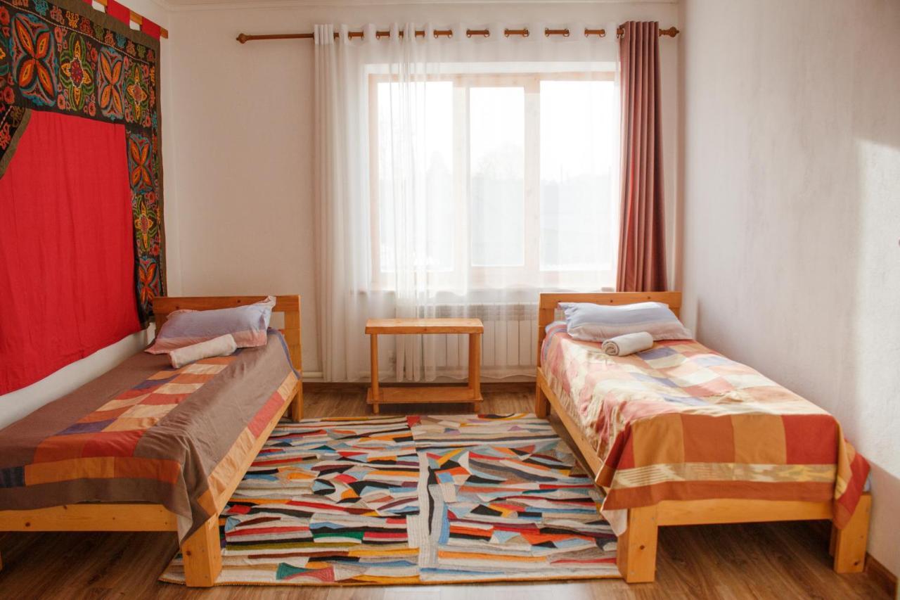 Guest House Altyn Oimok Bokonbayevo Екстер'єр фото