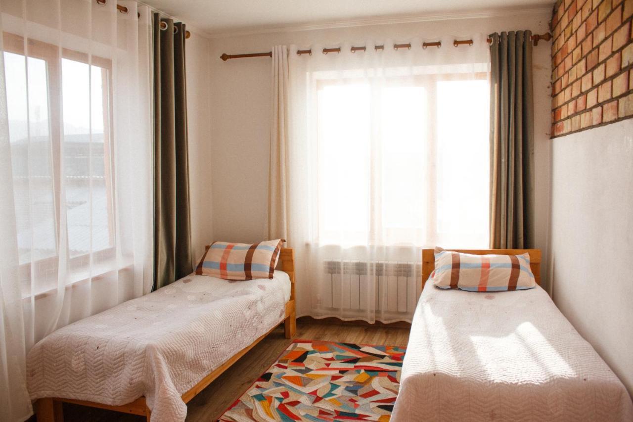 Guest House Altyn Oimok Bokonbayevo Екстер'єр фото