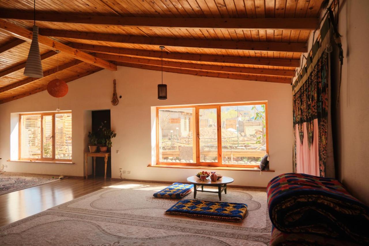 Guest House Altyn Oimok Bokonbayevo Екстер'єр фото